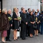 Hans van Manen en zijn eregasten kijken naar 'Clogs' Hans van Manen en zijn eregasten kijken naar 'Clogs'