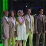 Presentatrice Tooske Ragas met de vijf kandidaten Presentatrice Tooske Ragas met de vijf kandidaten