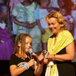 Verbinding met de derde wereld bij het World Granny Festival Verbinding met de derde wereld bij het World Granny Festival