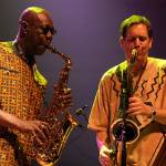 Manu Dibango bij het World Granny Festival Manu Dibango bij het World Granny Festival
